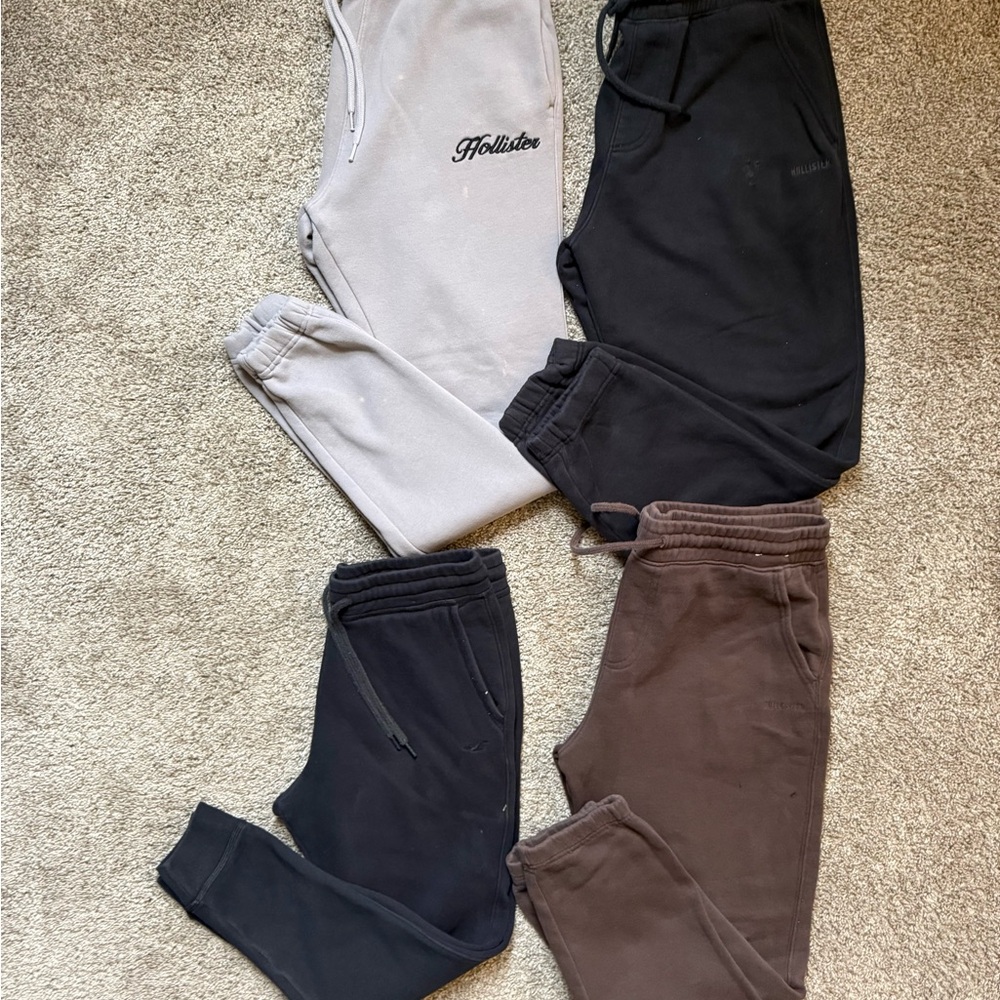 Hollister Men’s Light Gray Fleece Jogger Pants
